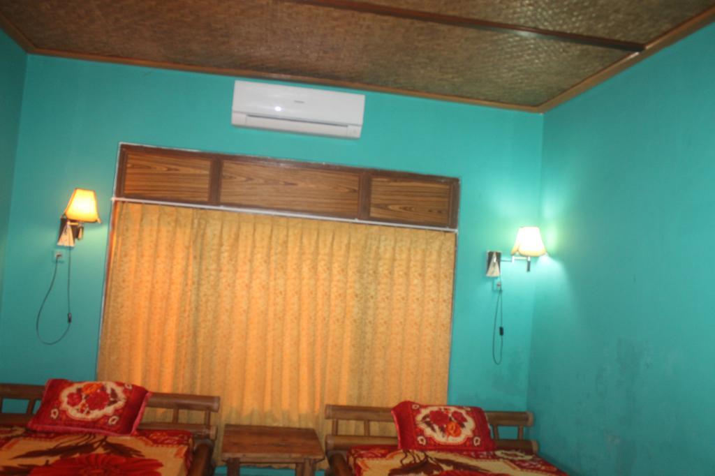 Rona Accommodation Убуд Стая снимка